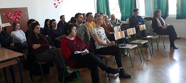 Crveni križ Buj&scaron;tine u bujskoj srednjoj &scaron;koli započeo program osposobljavanja djelatnika