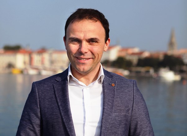 Loris Per&scaron;urić kandidat IDS-a za gradonačelnika Poreča