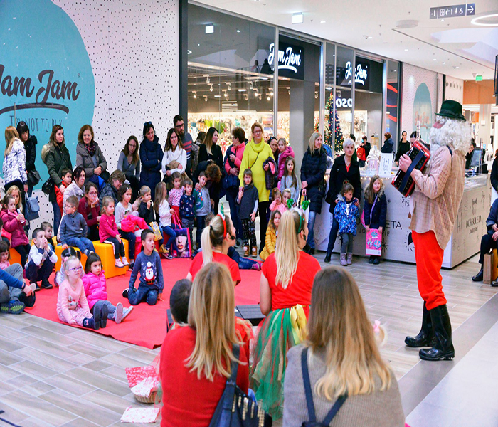 Pozivamo vas u Max City i ovaj vikend jer vas očekuju nova iznenađenja te uprizorenje najvećih živih jaslica u Hrvatskoj