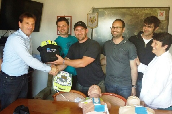 Grad Novigrad darovao automatski defibrilator novigradskom DVD-u