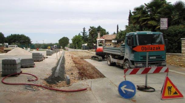 U Novigradu se pro&scaron;iruje parking i gradi igrali&scaron;te za odbojku na pijesku