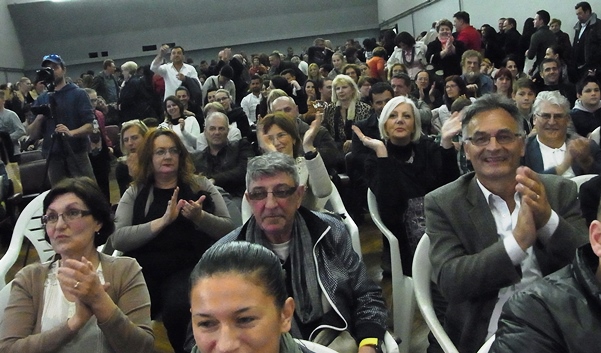 Jučer je u Novigradu pred mnogobrojnom publikom održana premijera komedije 