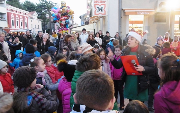Djed Mraz dva dana boravio u Novigradu i obradovao sve mali&scaron;ane
