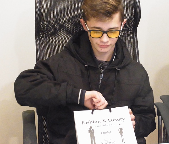 Gradonačelnik Novigrada ugostio i nagradio uspje&scaron;nog mladog para-karatistu Jasmina Ćatića