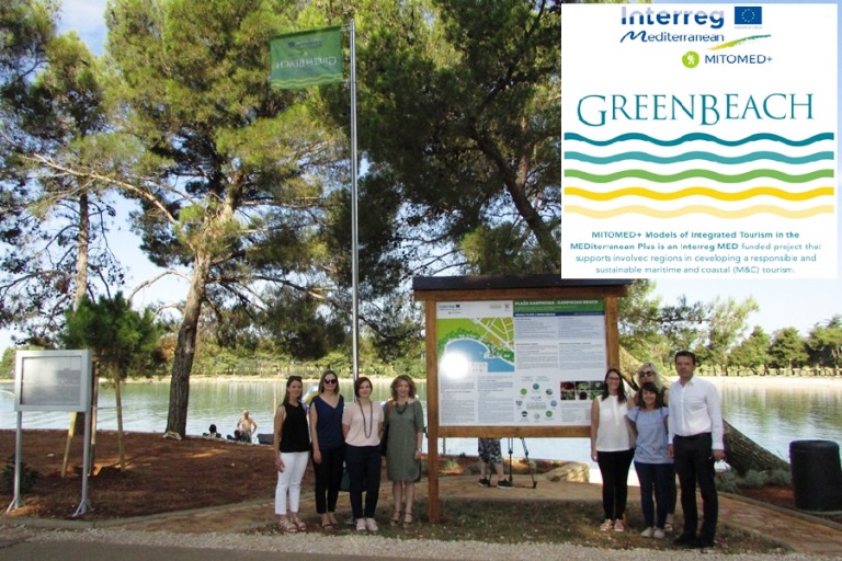 Zelena zastava u Karpinjanu