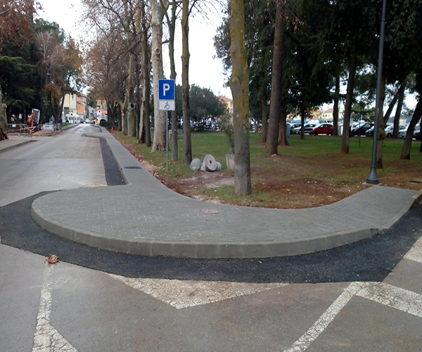 Sa 135 000 kuna uređen novi nogostup u Novigradu