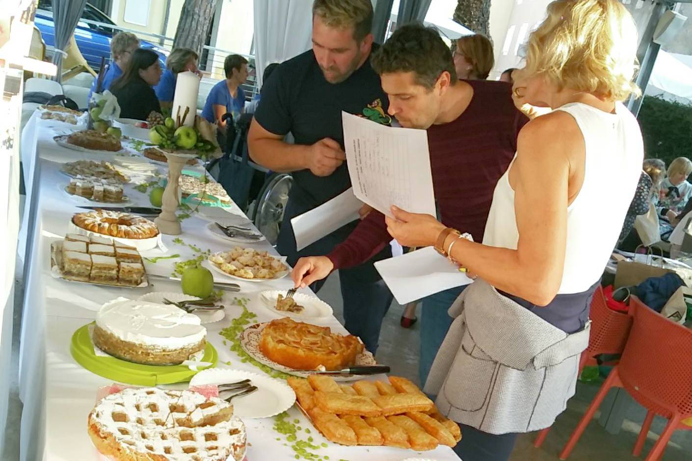 Zdravi Novigrad obilježio Svjetski dan jabuke i &scaron;esti rođendan udruge