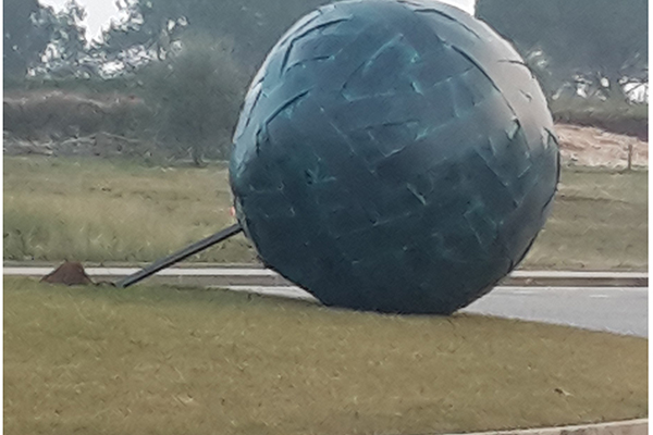 O&scaron;tećena skulptura u Novigradu