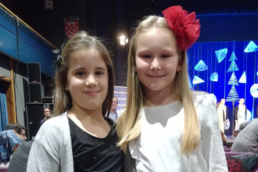 Novigrađanke Matea Poropat i Laura Mare Stabile uspje&scaron;no se predstavile na festivalu &bdquo;Voci nostre&ldquo;