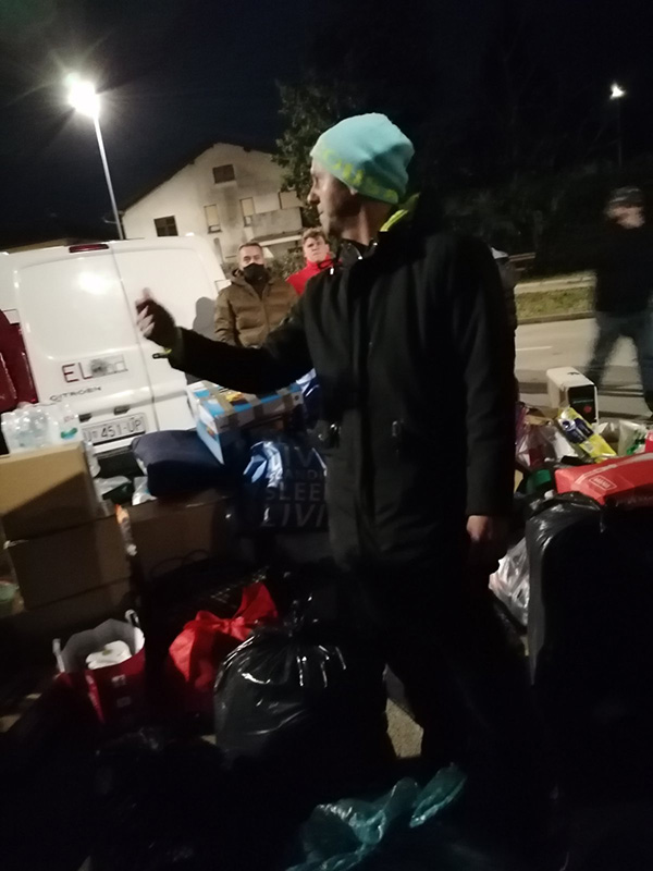 Novigrađani pokazali veeeeeeeeliko srce, kombiji i kamioni pomoći idu za Sisak