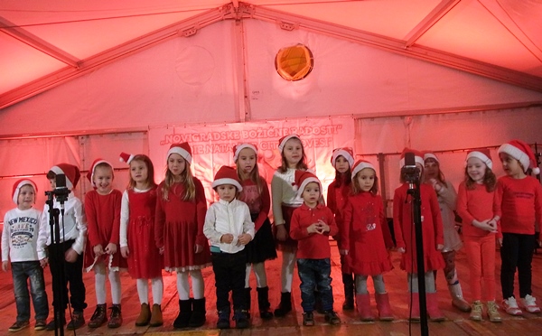 Jučer u Novigradu počele &bdquo;Novigradske božićne radosti&ldquo;