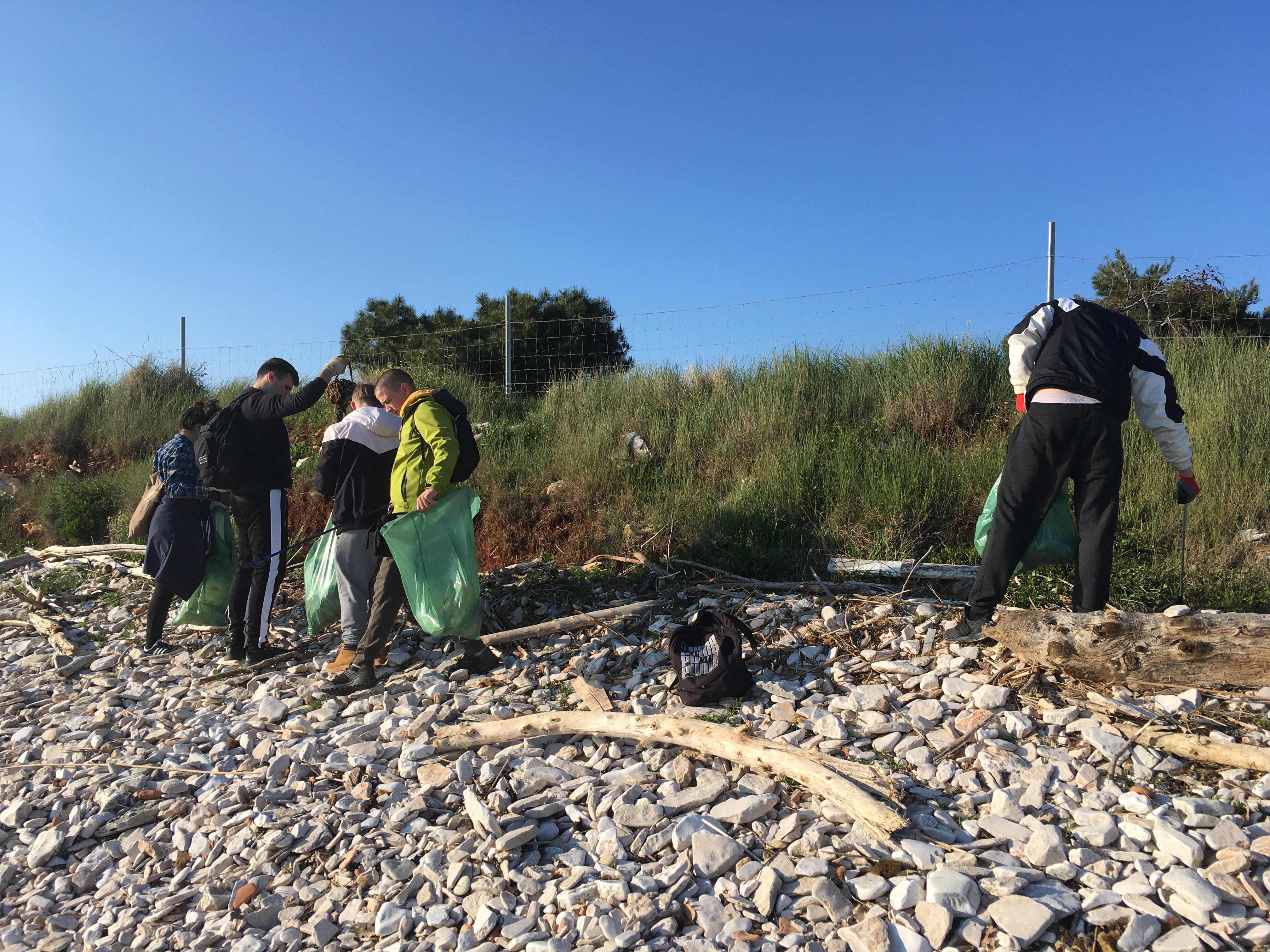 Akcija či&scaron;ćenja javnih plaža u Umagu