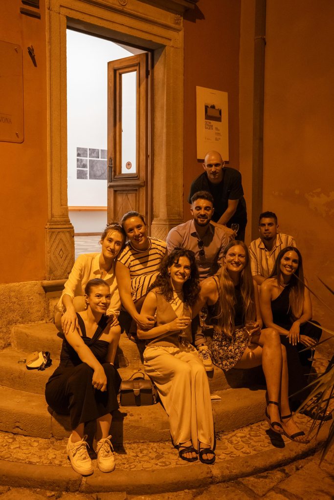 Nina-Turina-u-Galeriji-Alvona-2-683x1024