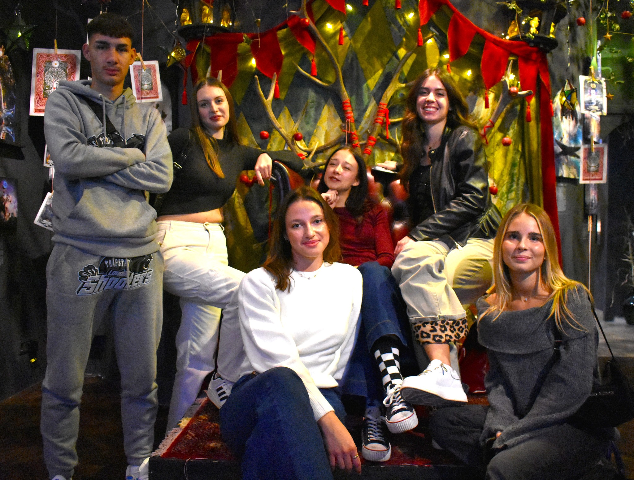 ZG nagrađeni srednjo&scaron;kolci 463242437_950948427049274_9106899943382763967_n