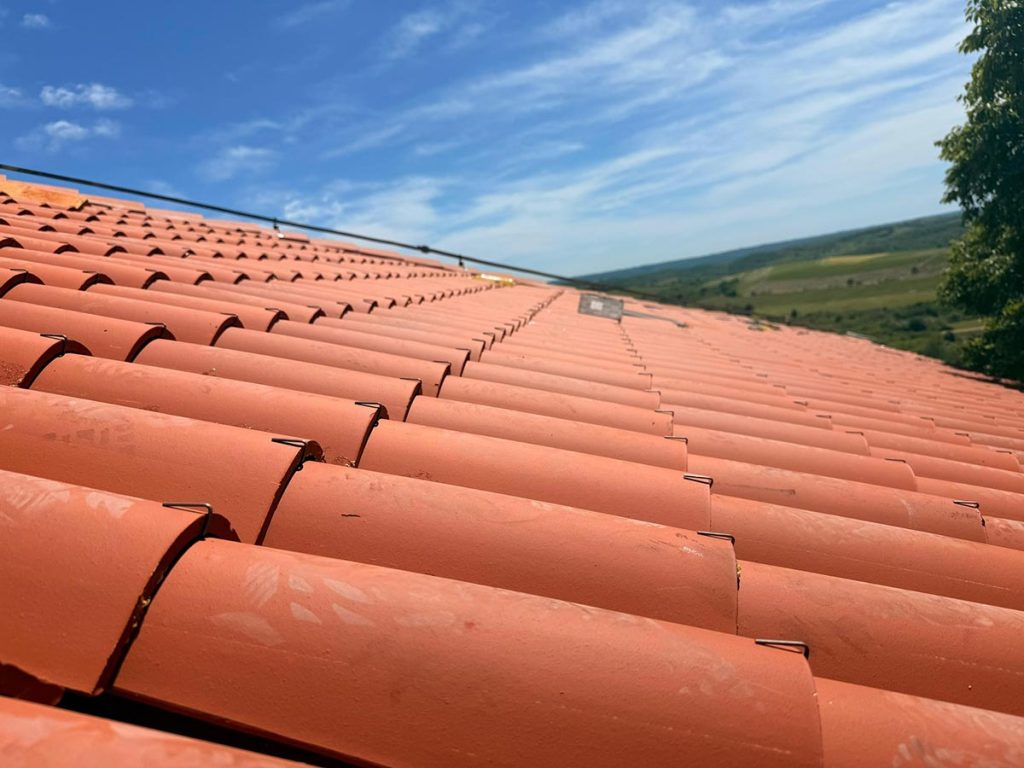 Zgrada-udruge-Istroveneto-Buje-2, krov, crijepovi