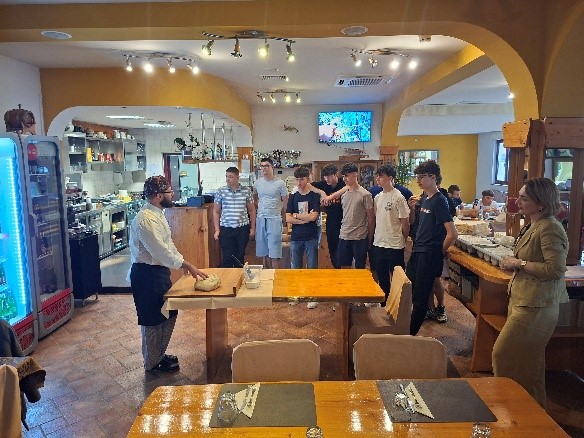 učenici Gospodarske &scaron;kole Buje projekt 9