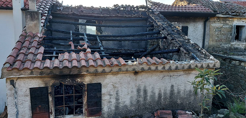 Grožnjan, požar kuće