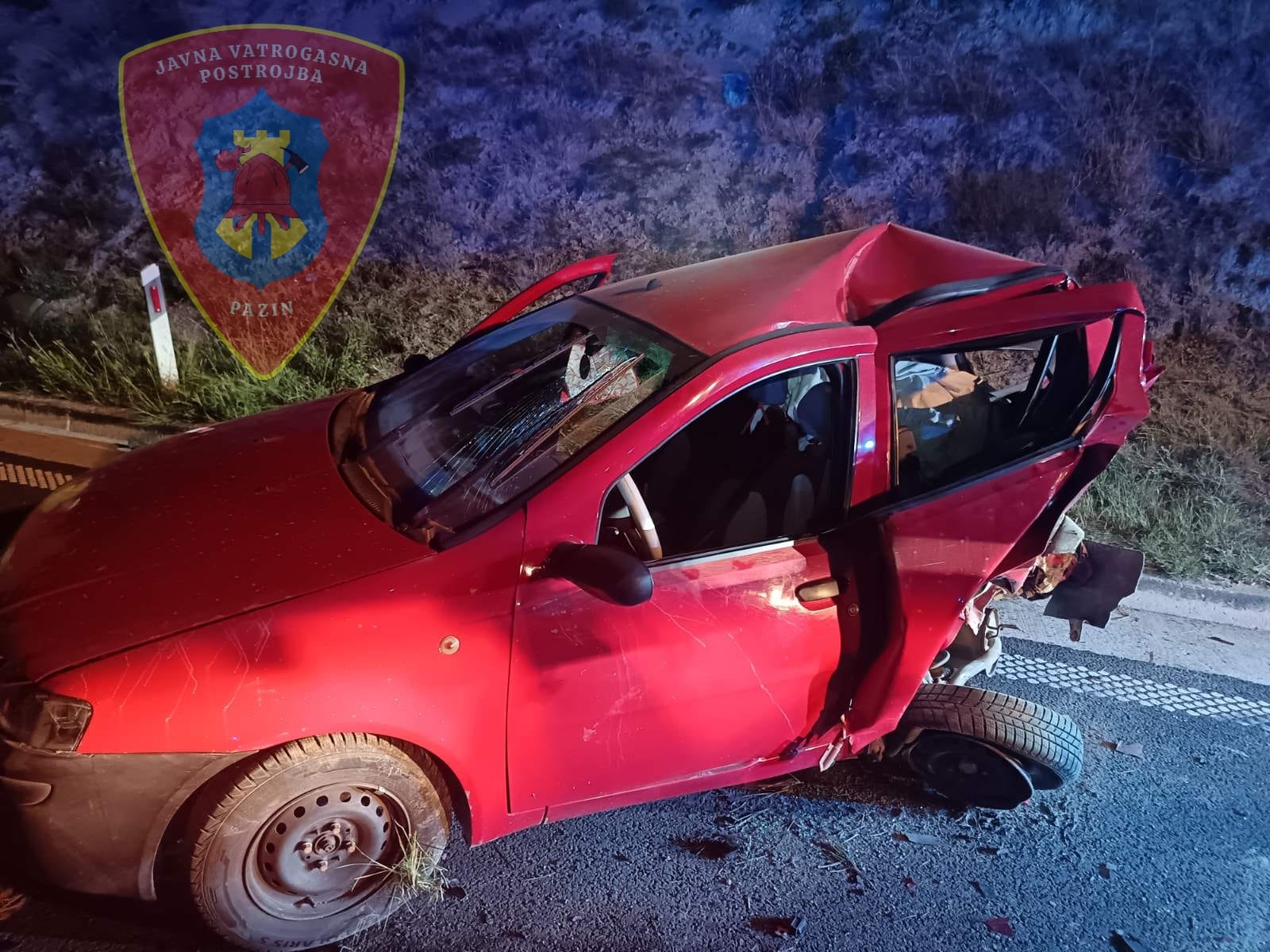Vatrogasci Pazin -prometna nesreća3 16-08-24