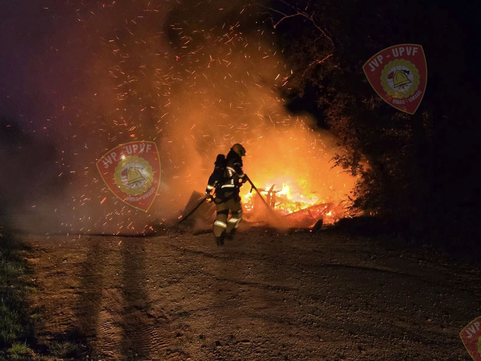 Vatrogasci Umag, požar kamp kućice 1