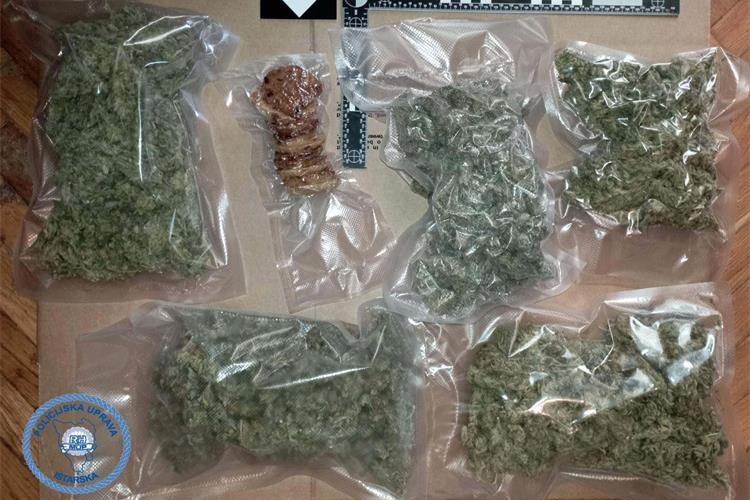 keksi s marihuanom 2