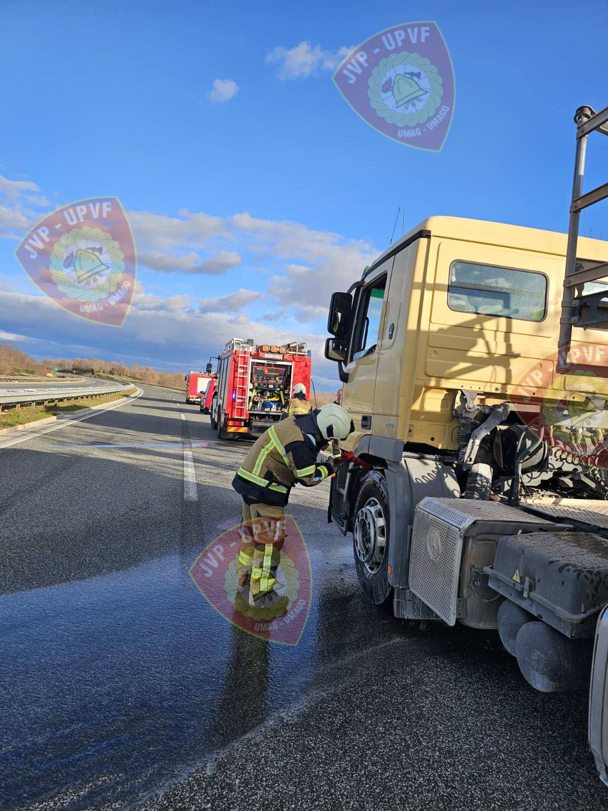 Požar kamiona na Istarskom ipsilonu 1