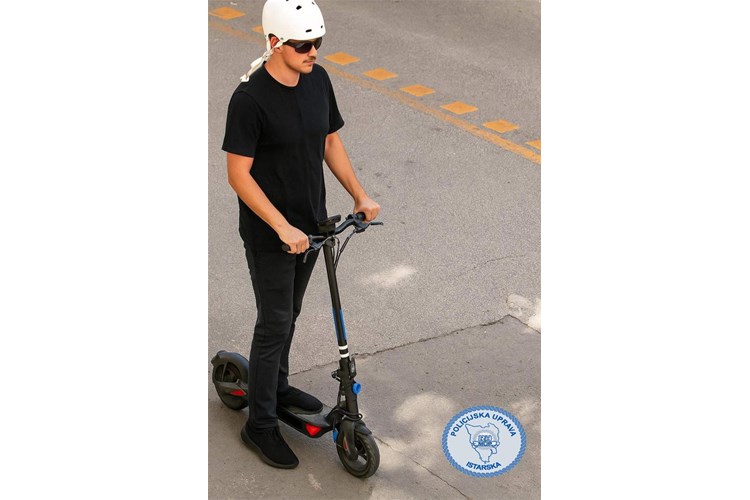 prometna nesreća romobil2