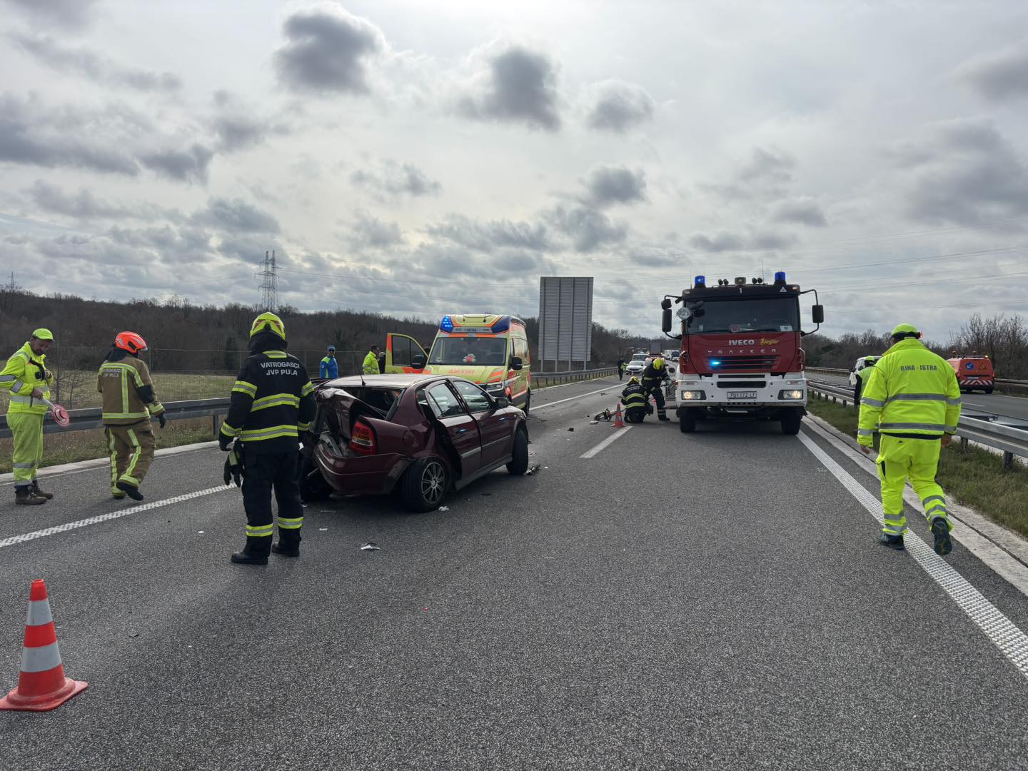 Prometna nesreća Kanfanar 649195110_1248798804017436_3673763933396155653_n