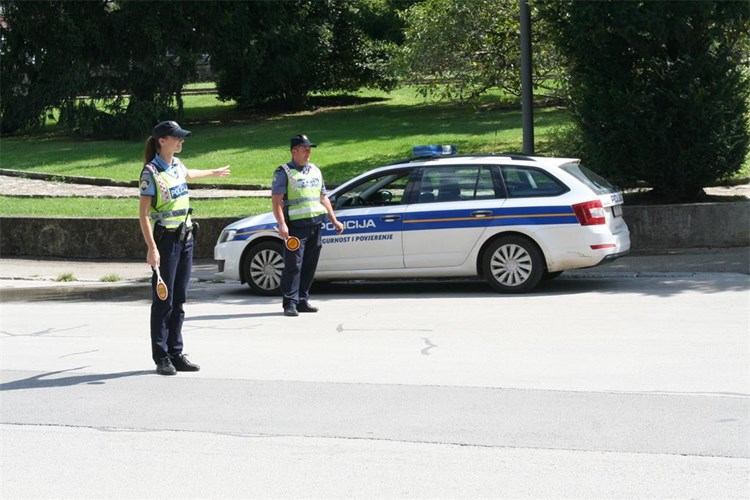 prometna policija, zaustavljanje, stop