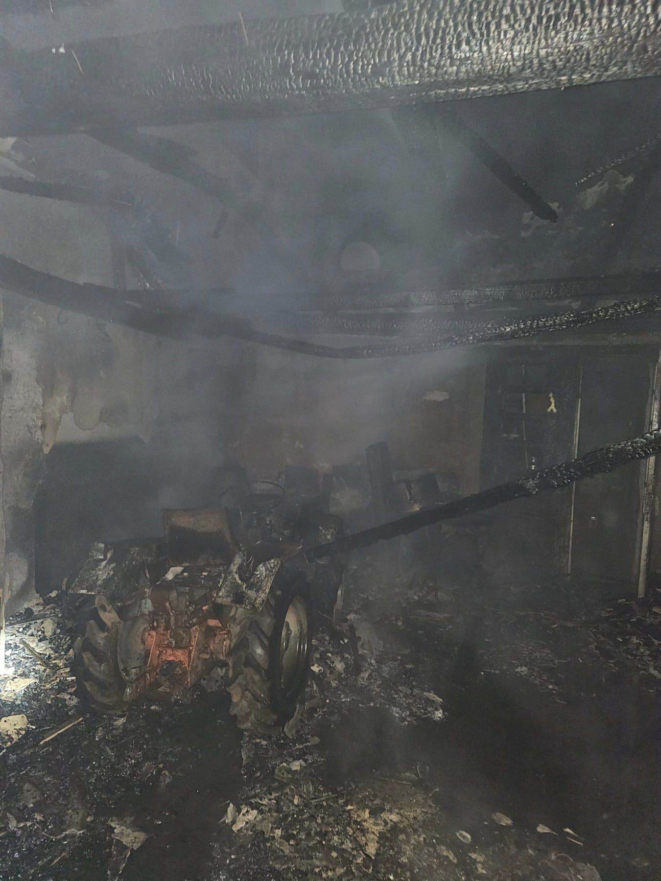 Vatrogasci Umag požar garaže 467774922_983815273793115_7573588835300717220_n