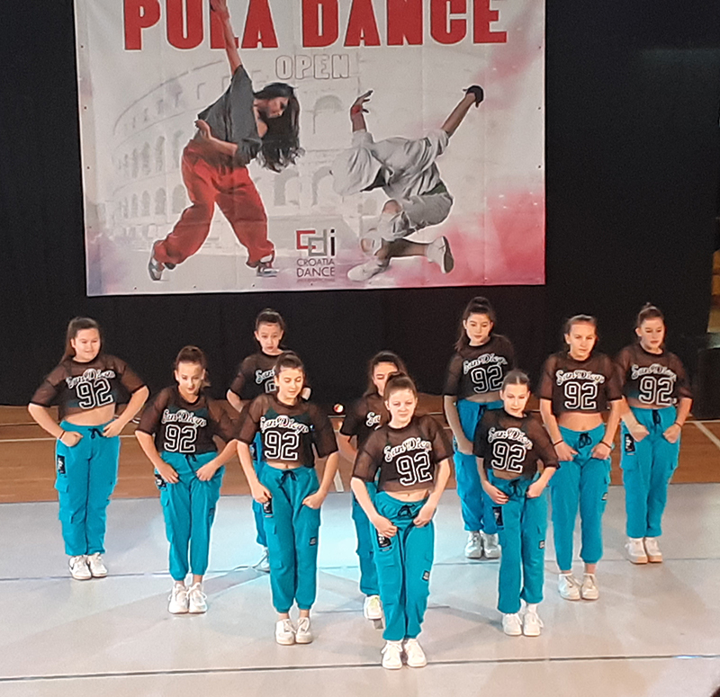 Pula dance open -srednje cue