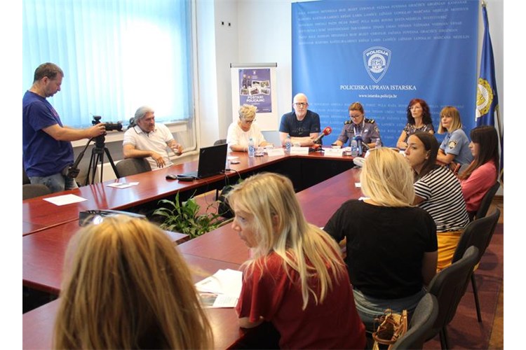 Za&scaron;titimo na&scaron;e noniće