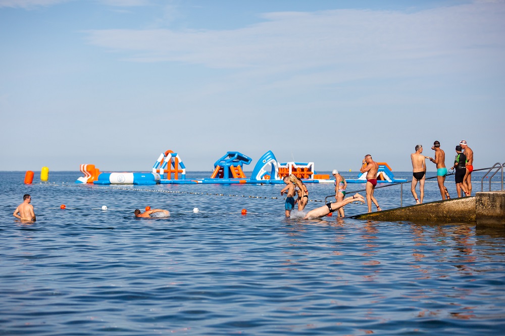 Porečki delfin, more, kupanje, ljetovanje, zabava, turisti