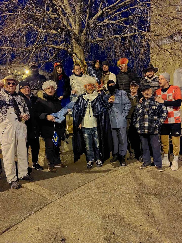 Pust, ma&scaron;kare Nova Vas, zajednička