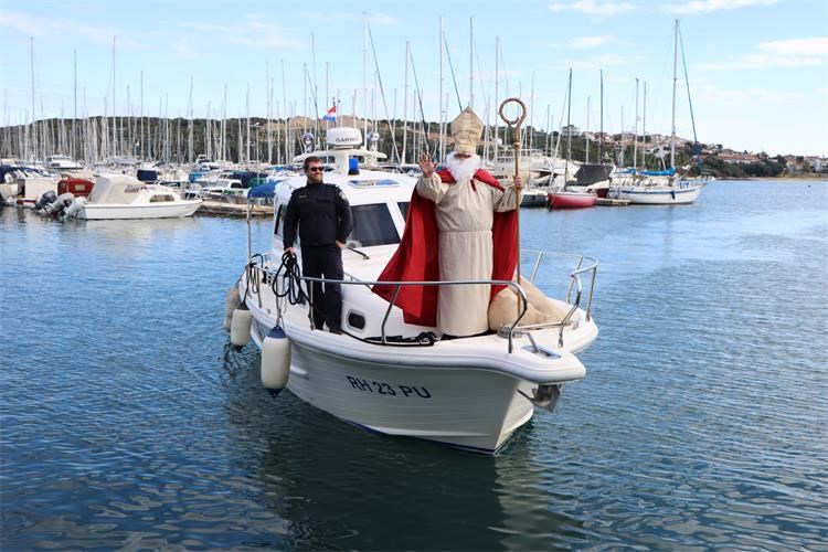 Sveti Nikola na barci 2023