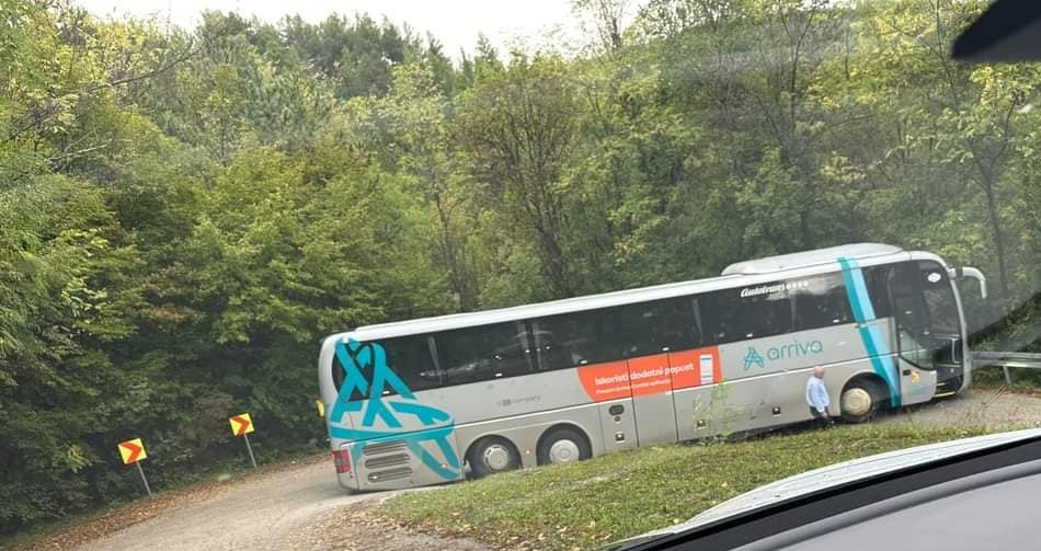 zaglavljen autobus, 27-10-2023