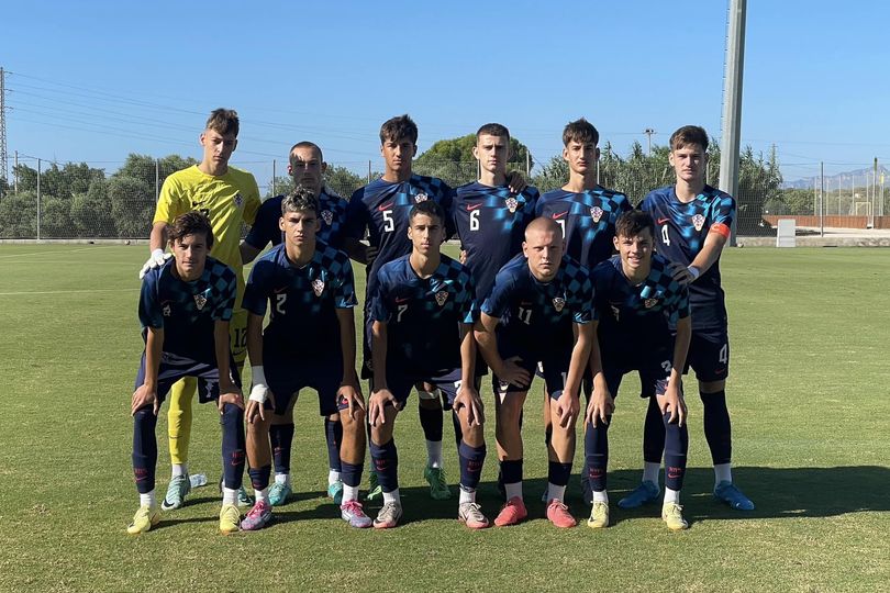 NK Istra, Diego u Barceloni