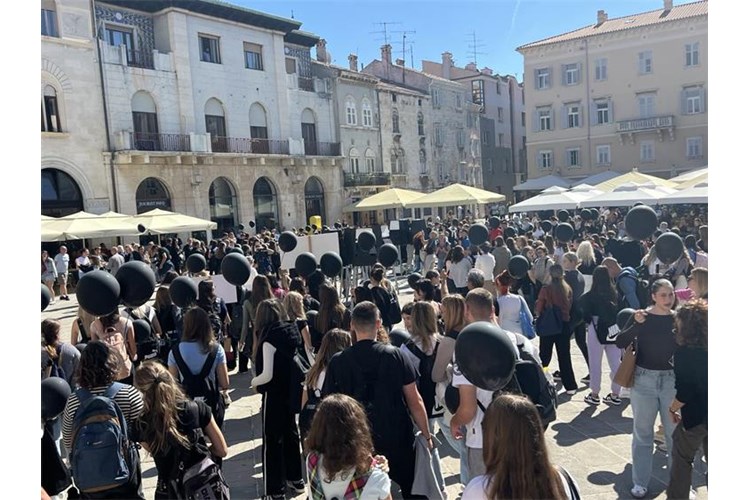 Pula obilježeno nasilje nad ženama3