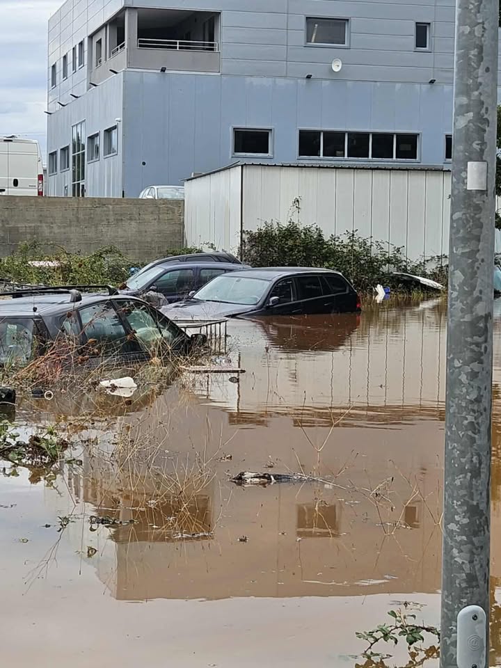 541117850_695937556832952_2698047297483622960_n