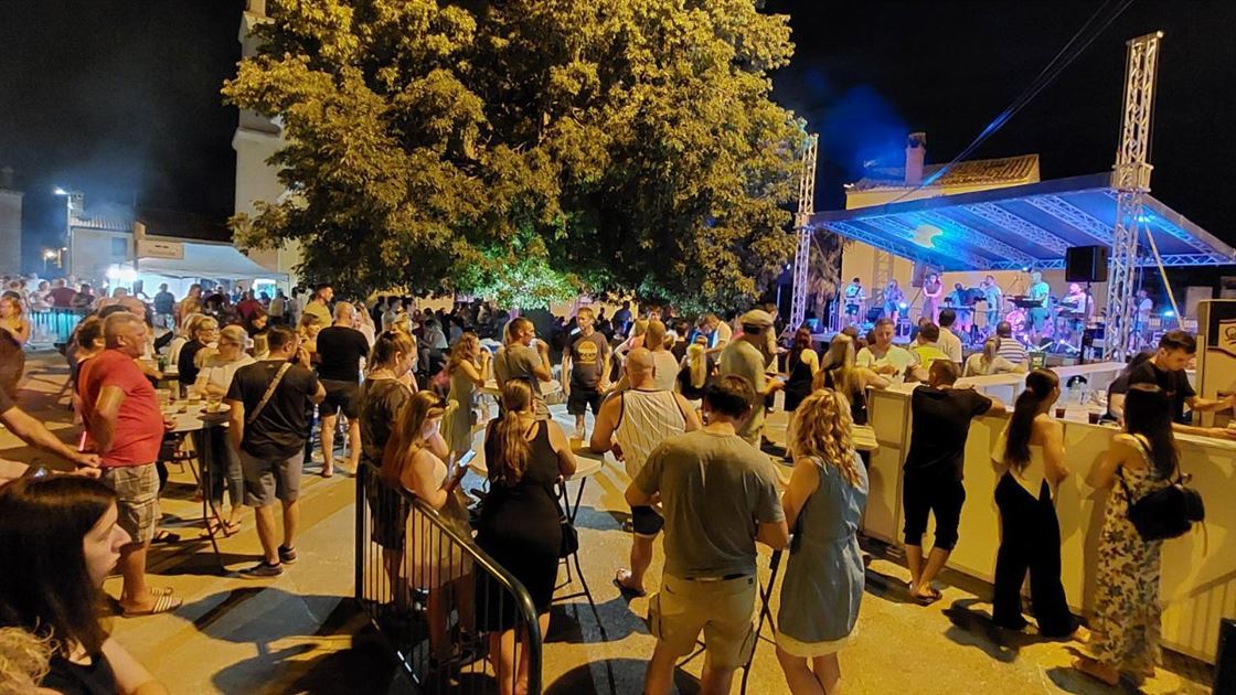 Fe&scaron;ta u porečkoj Novoj Vasi