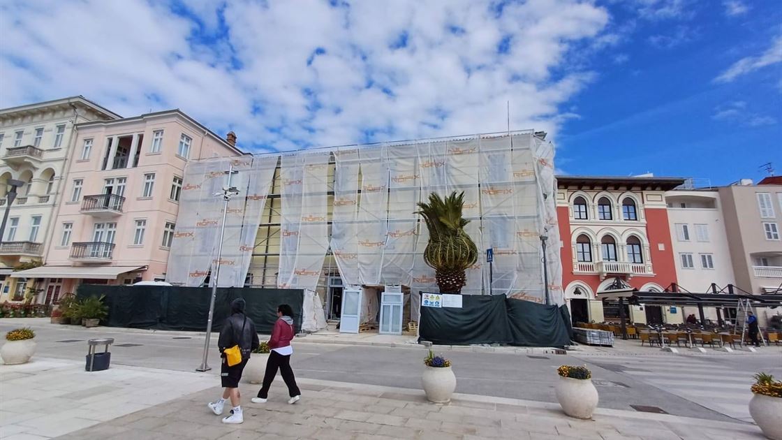 Poreč investicija zgrada obala