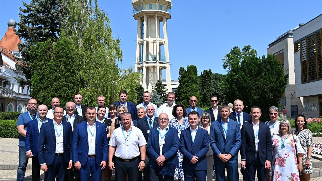 Poreč jača suradnju s prijateljskim gradom Si&oacute;fokom na Balatonu