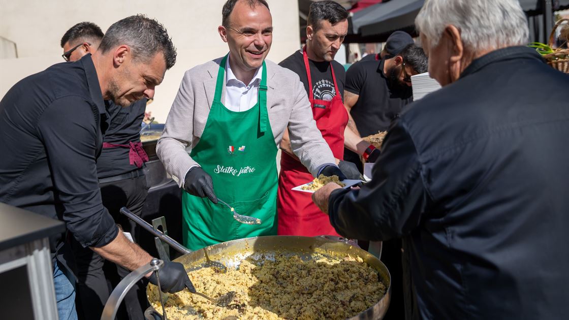 Uskrs u Poreču 2025-, Per&scaron;urić i Dean Srećina