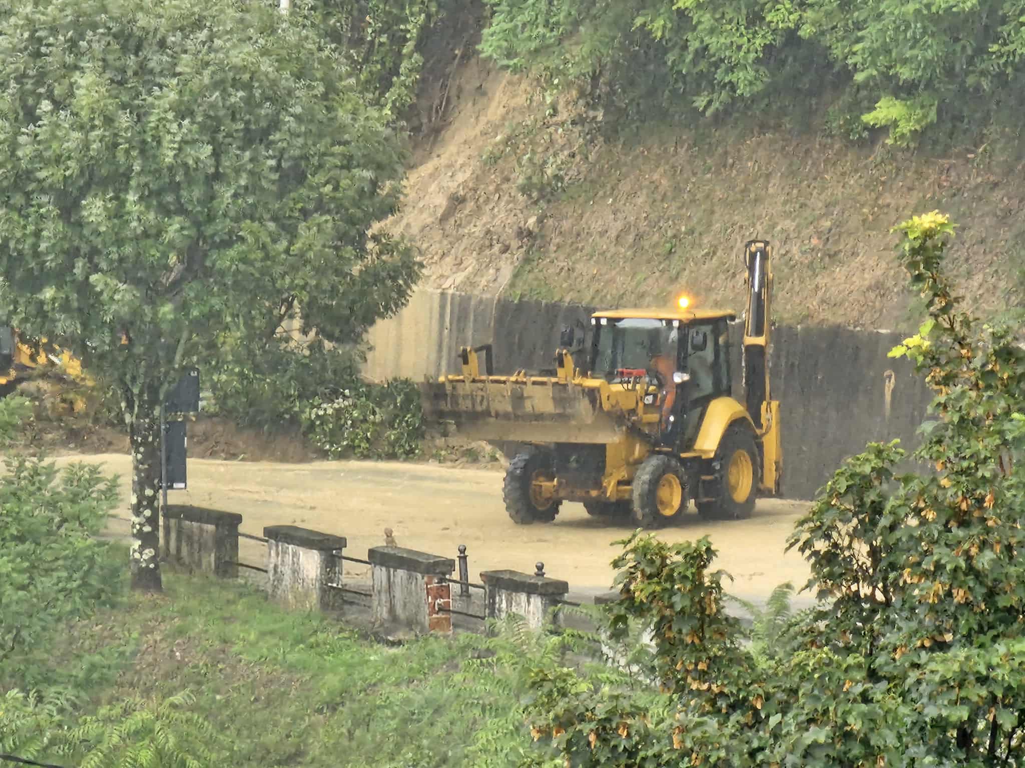 f514f2d5-99f9-4881-8f46-cb3c386393e9