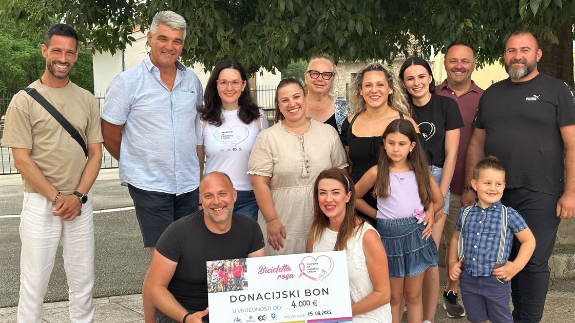 humanitarna akcija  Bicicletta rosa 1