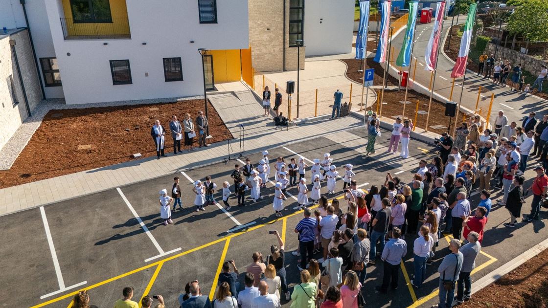 vrtić i jaslice u Novoj Vasi