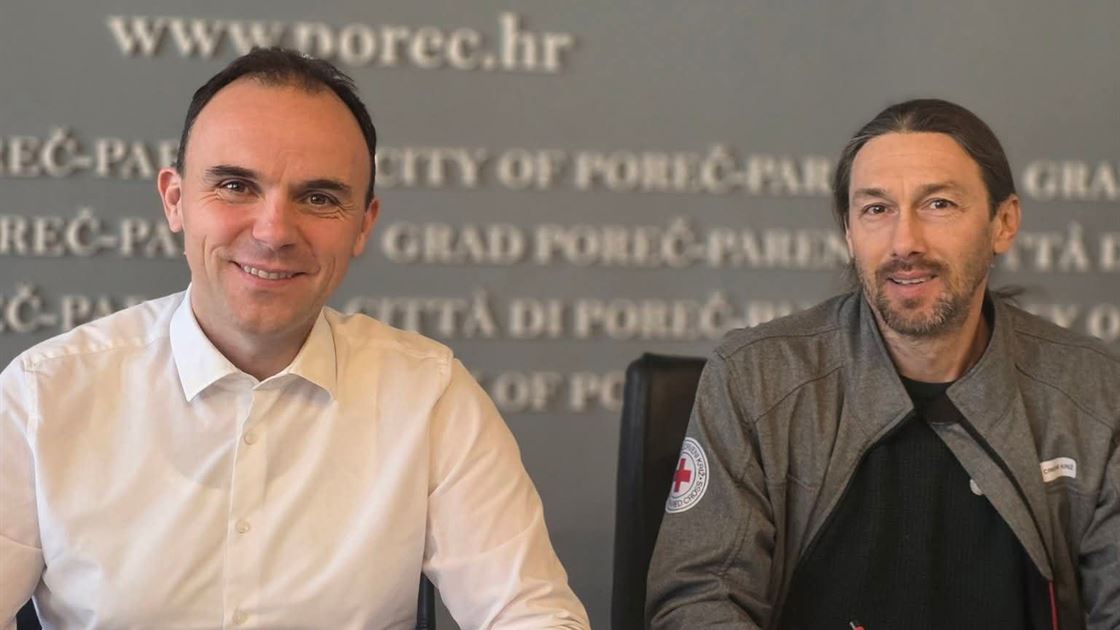 Loris Per&scaron;urić i ravnatelj Gradskog dru&scaron;tva Crvenog križa Poreč Igor Ostojić