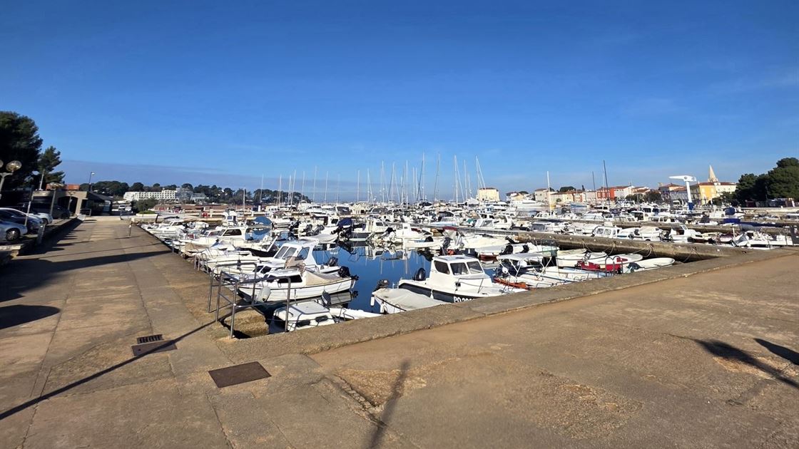 Poreč centar, barke, brodovi, more