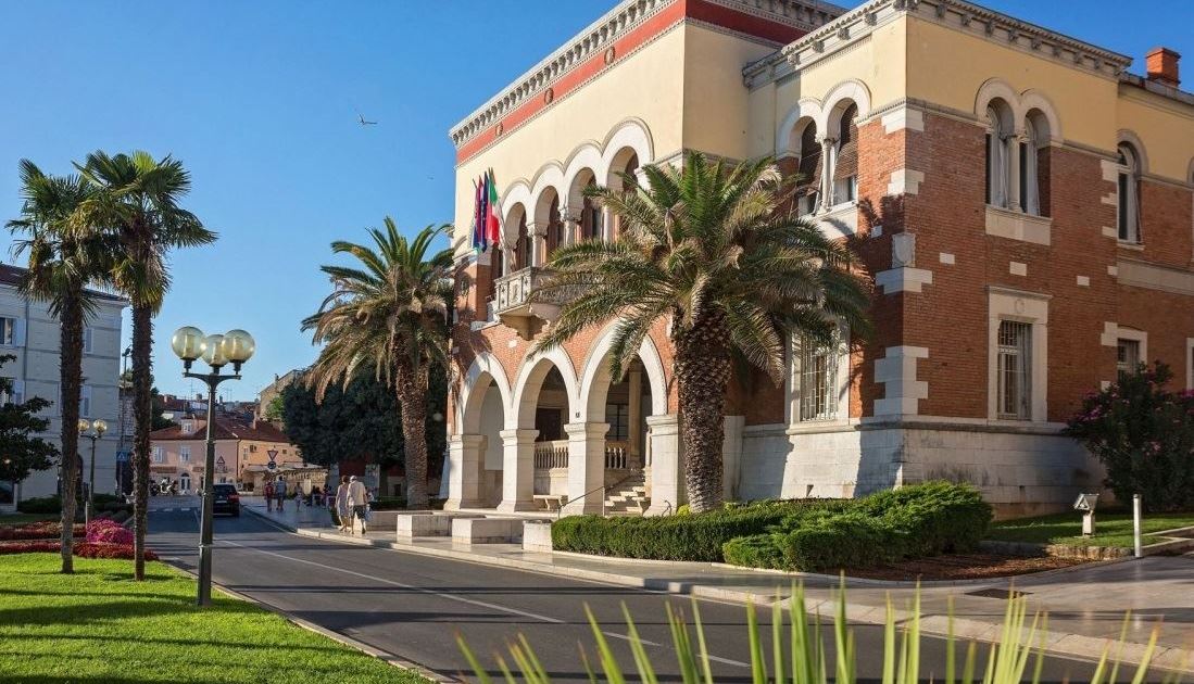 Poreč gradska uprava, centar