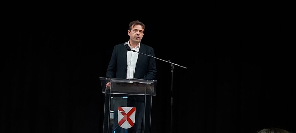 Irma-Bencic, Anteo Milos, govor