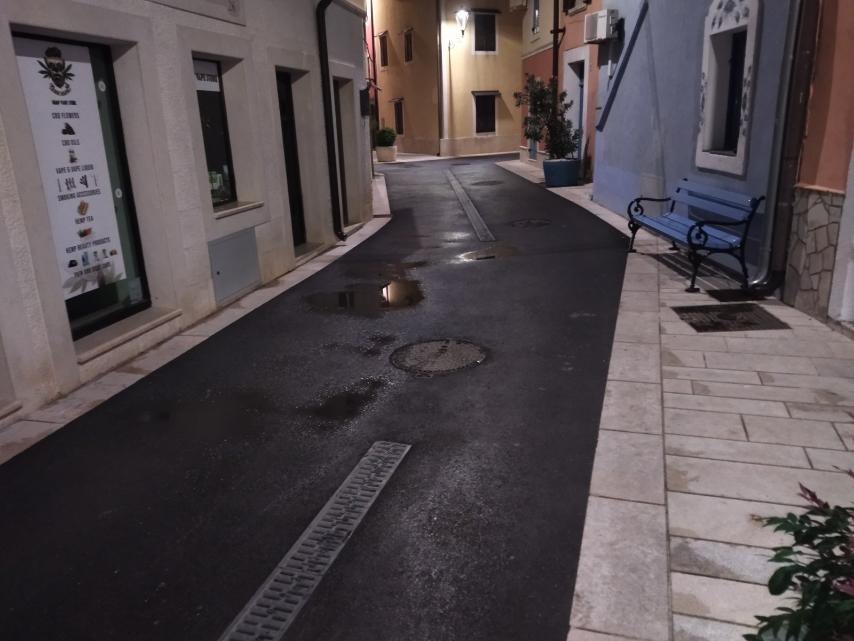 Novigrad, ulica, centar